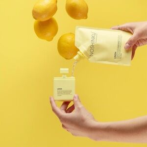 NIB Noshinku Refillable Pocket Hand Sanitizer .60 Oz